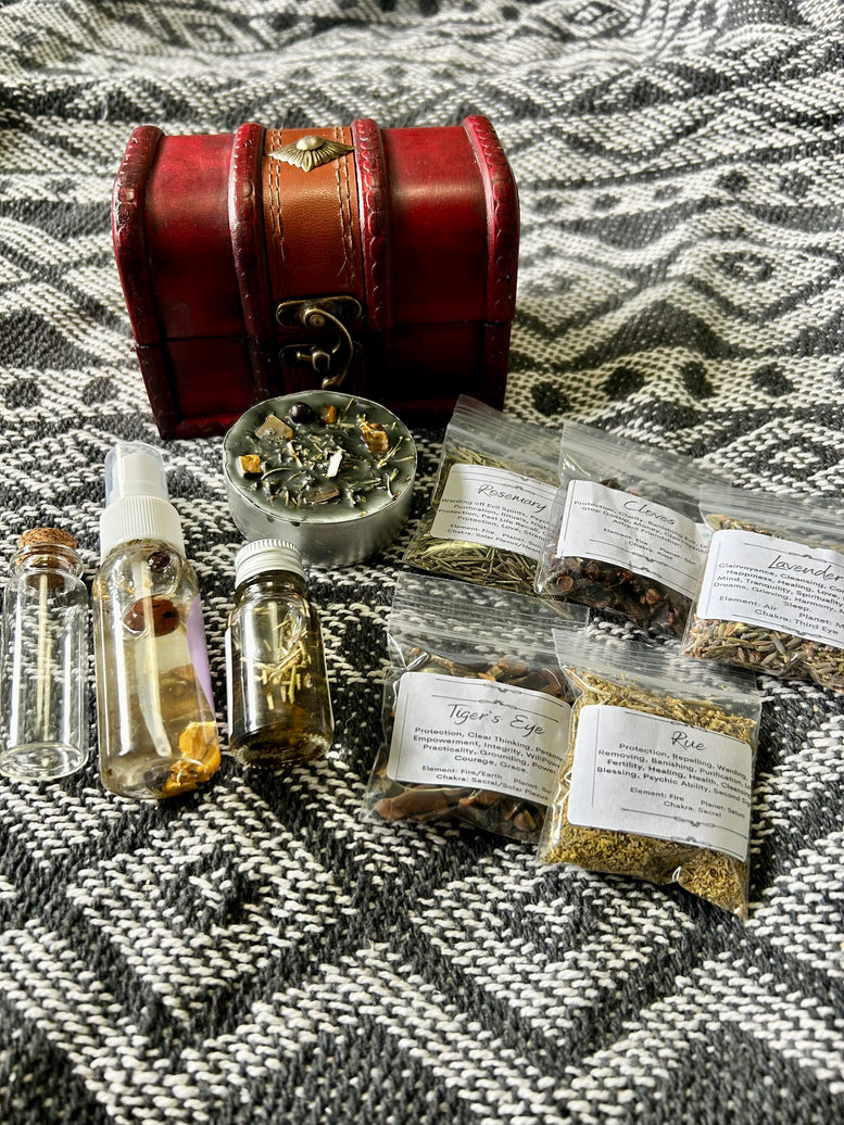 Little Chest of Protection and Banishing Spells | Witchcraft | Wiccan | Pagan | Spell Kit | Spell Candle | Oils | Herbs | Incense | Rituals