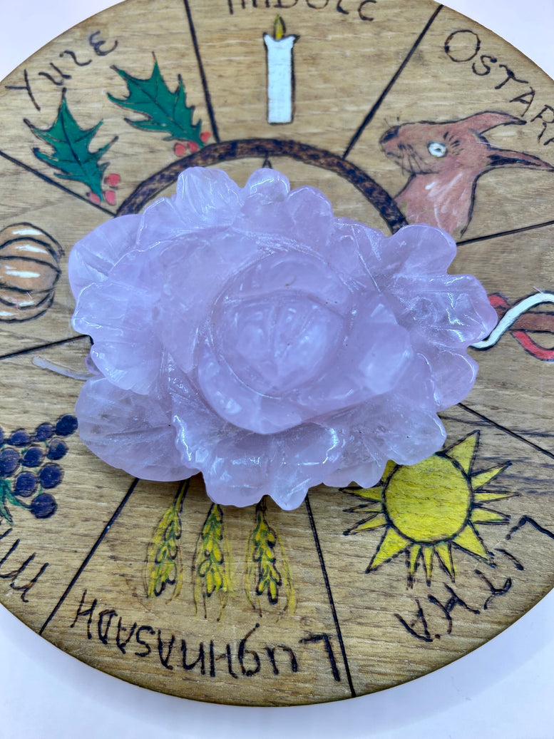 Rose Quartz Rose Crystal Carving | Flower | Witchcraft | Wiccan | Pagan | Home Decor | Ornament | Gift | Healing Crystals | Chakra | Reiki