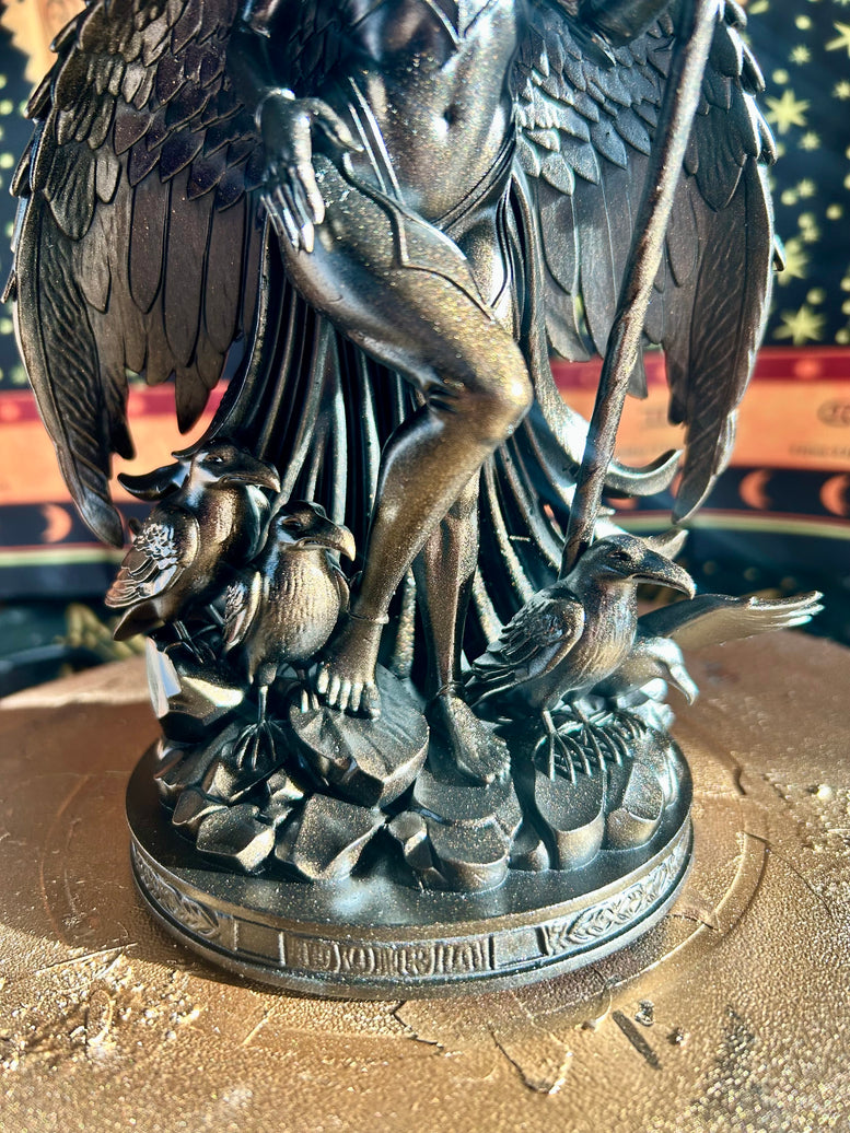 The Morrigan β Goddess of Battle, Fate & Sovereignty resin 3d printed statue for witchcraft Wicca pagan home decor Gothic Metallic Ornaments