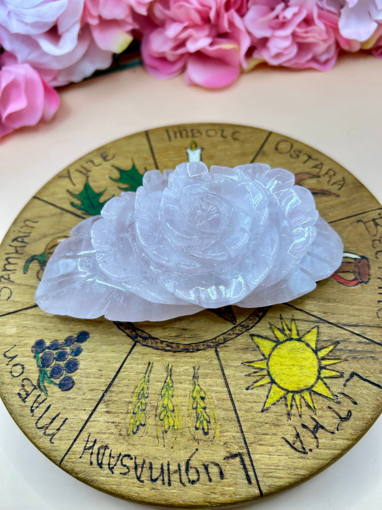 Rose Quartz Rose Crystal Carving | Flower | Witchcraft | Wiccan | Pagan | Home Decor | Ornament | Gift | Healing Crystals | Chakra | Reiki