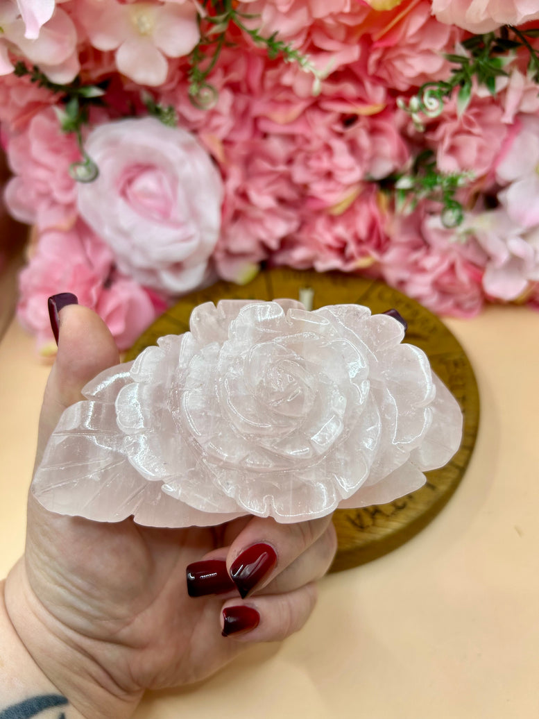 Rose Quartz Rose Crystal Carving | Flower | Witchcraft | Wiccan | Pagan | Home Decor | Ornament | Gift | Healing Crystals | Chakra | Reiki