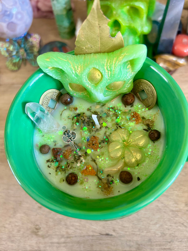 Wealth & Abundance Spell Candle – Green Witch Cauldron Cup hand made soy wax ornamental witches candle