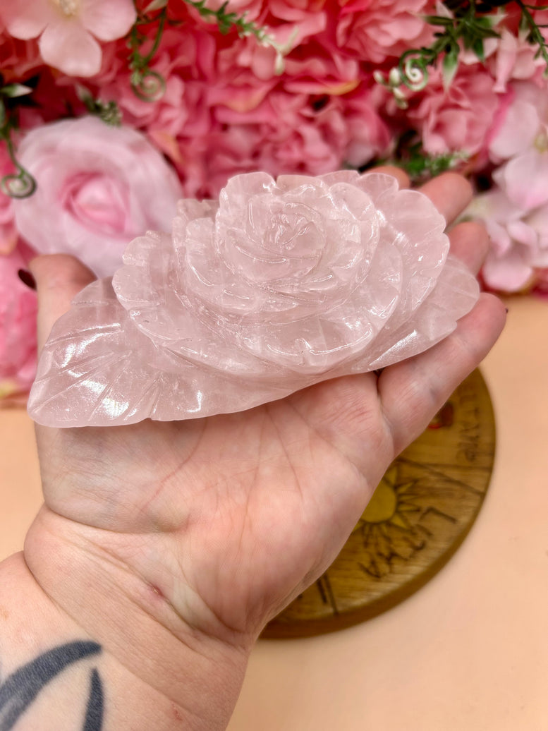 Rose Quartz Rose Crystal Carving | Flower | Witchcraft | Wiccan | Pagan | Home Decor | Ornament | Gift | Healing Crystals | Chakra | Reiki