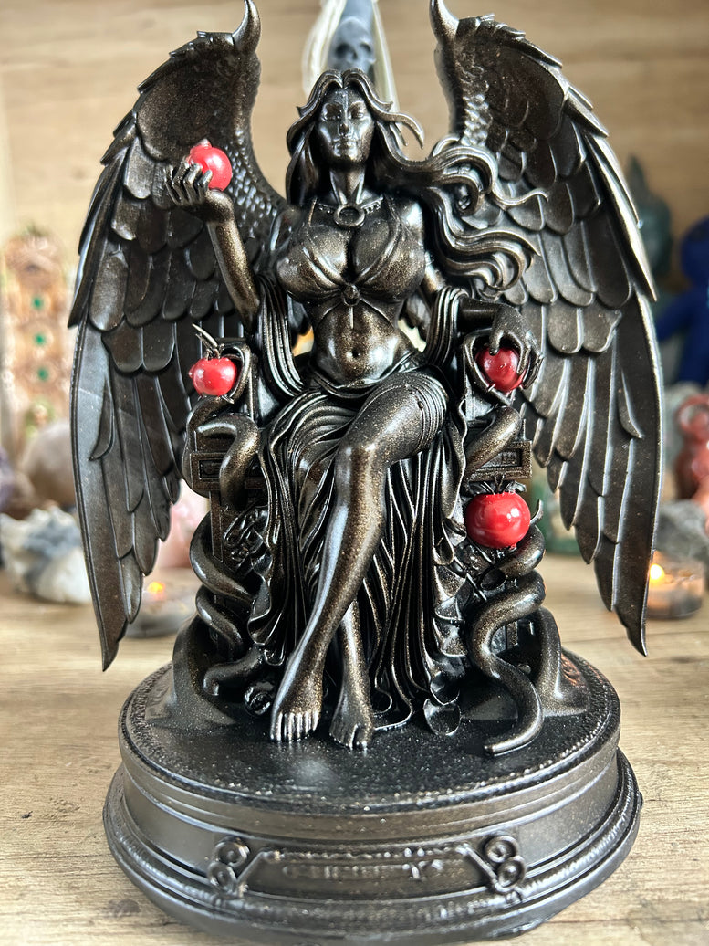 Dark Goddess Lilith Statue – Witchy Altar Decor Resin 3d printed with Apple decoration Ornaments Religious