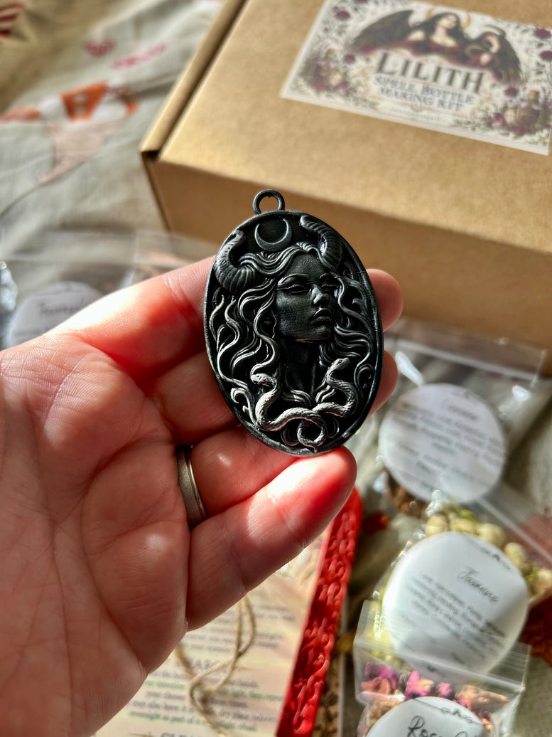 Lilith Spell Bottle Making kit