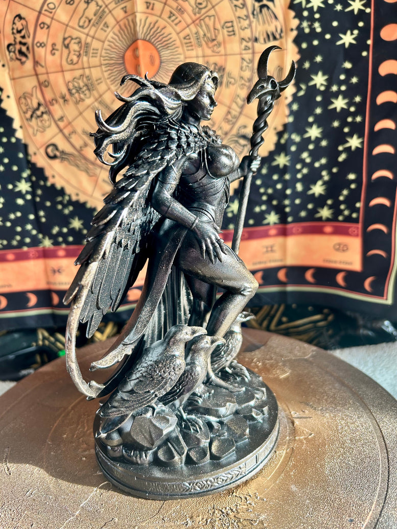 The Morrigan β Goddess of Battle, Fate & Sovereignty resin 3d printed statue for witchcraft Wicca pagan home decor Gothic Metallic Ornaments