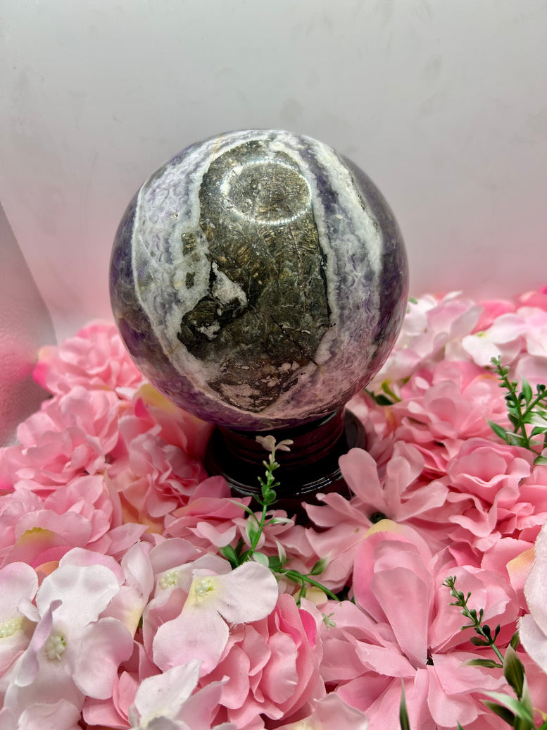 Huge Dream Amethyst Crystal Sphere weighing 3.1kg and measuring 12.5cm