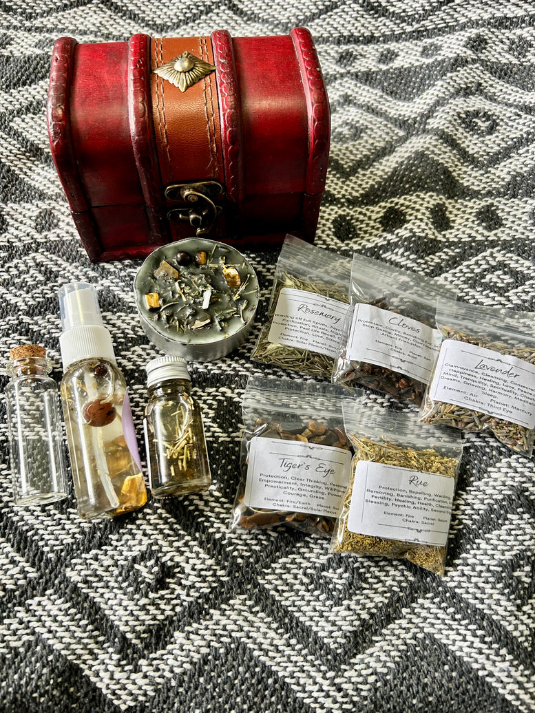 Little Chest of Protection and Banishing Spells | Witchcraft | Wiccan | Pagan | Spell Kit | Spell Candle | Oils | Herbs | Incense | Rituals