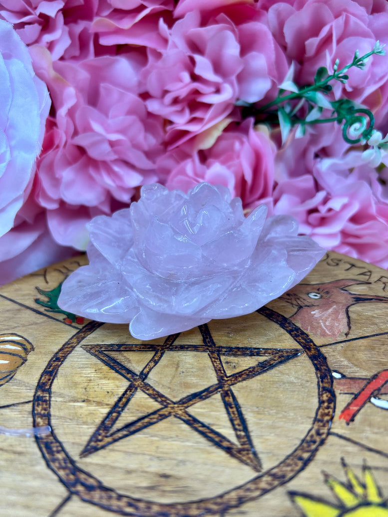Rose Quartz Rose Crystal Carving | Flower | Witchcraft | Wiccan | Pagan | Home Decor | Ornament | Gift | Healing Crystals | Chakra | Reiki