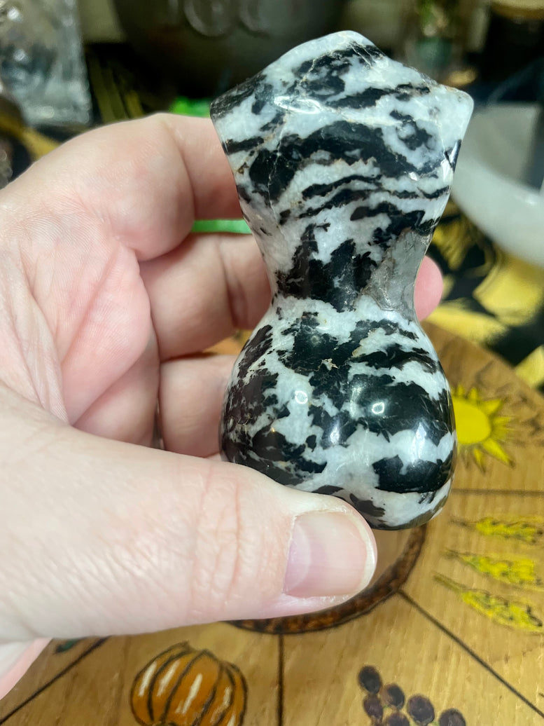 Natural Zebra Jasper Goddess Body Crystal | Figure | Woman’s Body | Crystal | Reiki | Chakra | Crystal Healing | Gift | Ornament | Keepsake