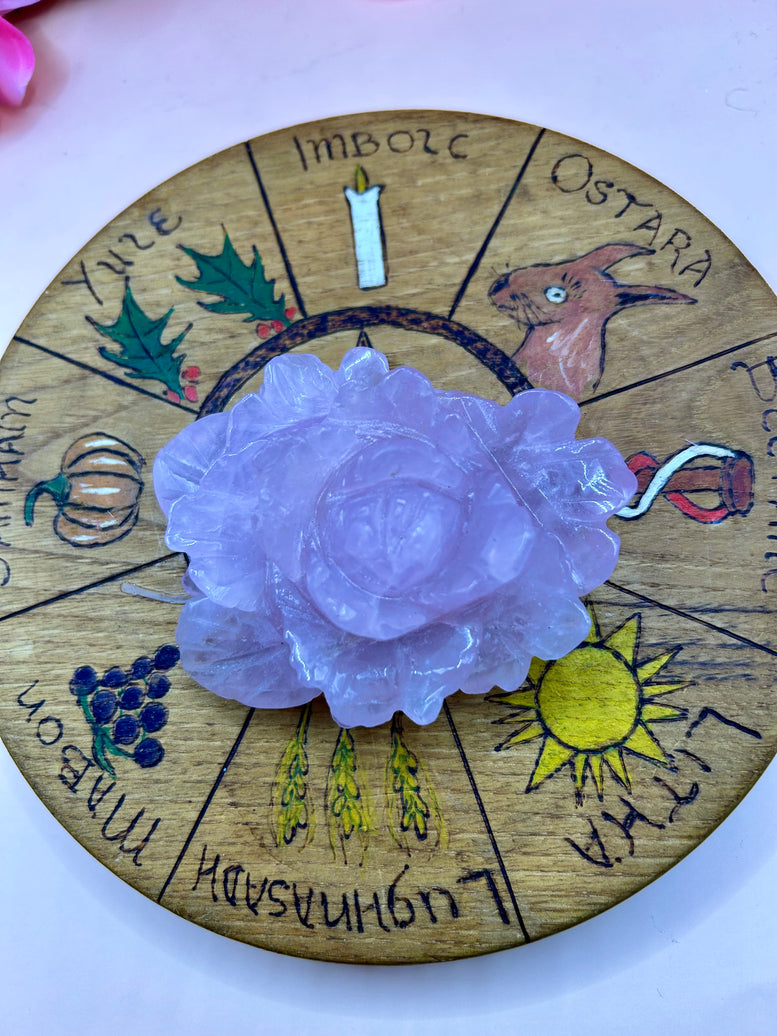 Rose Quartz Rose Crystal Carving | Flower | Witchcraft | Wiccan | Pagan | Home Decor | Ornament | Gift | Healing Crystals | Chakra | Reiki