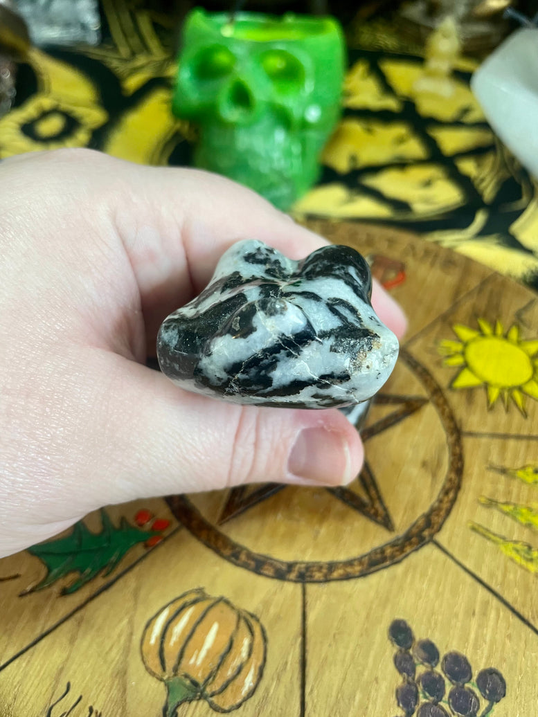 Natural Zebra Jasper Goddess Body Crystal | Figure | Woman’s Body | Crystal | Reiki | Chakra | Crystal Healing | Gift | Ornament | Keepsake