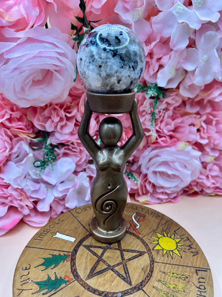 Spiral Goddess Crystal Sphere Holder | Divine Feminine Altar Decor | 3D Printed Pagan Statue | Witchcraft | Crystal Holder | Wiccan | Pagan