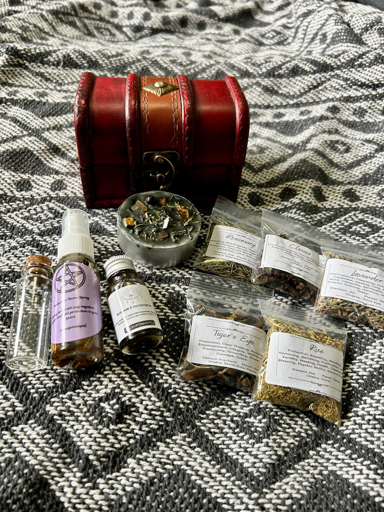 Little Chest of Protection and Banishing Spells | Witchcraft | Wiccan | Pagan | Spell Kit | Spell Candle | Oils | Herbs | Incense | Rituals