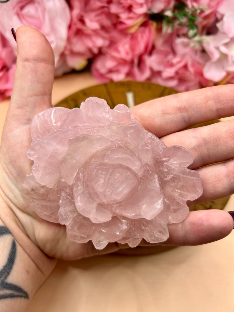 Rose Quartz Rose Crystal Carving | Flower | Witchcraft | Wiccan | Pagan | Home Decor | Ornament | Gift | Healing Crystals | Chakra | Reiki