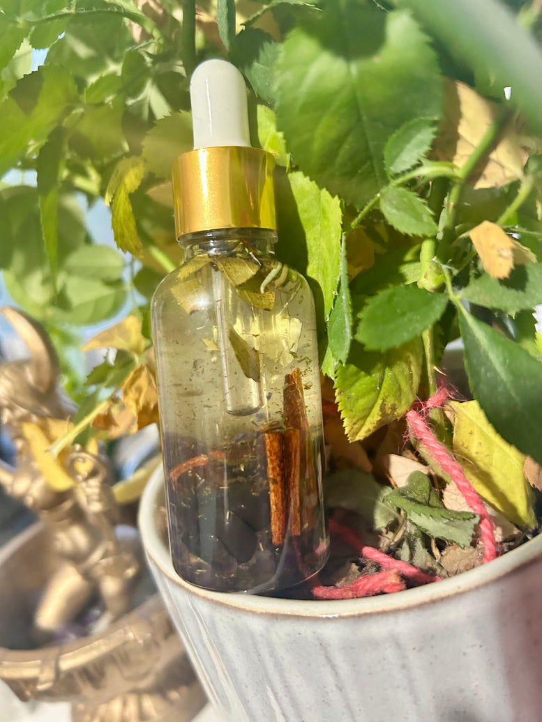 Home Protection Ritual Oil – Infused with Herbs, Crystals & Essential Oils