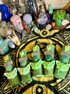 Handcrafted Wealth and Abundance Spell Candle for Witchcraft - Intention-Infused with Prosperity Herbs & Essential Oils for Money Rituals and Business Success