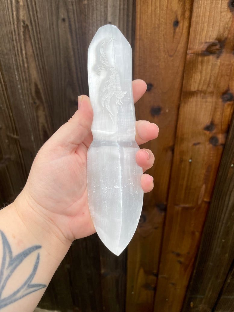 Selenite Ritual Knife - Letting go of the past | Selenite Wand | Ceremonial | Altar | Crystals | Witchcraft | Wicca | Pagan | Athame | Gift