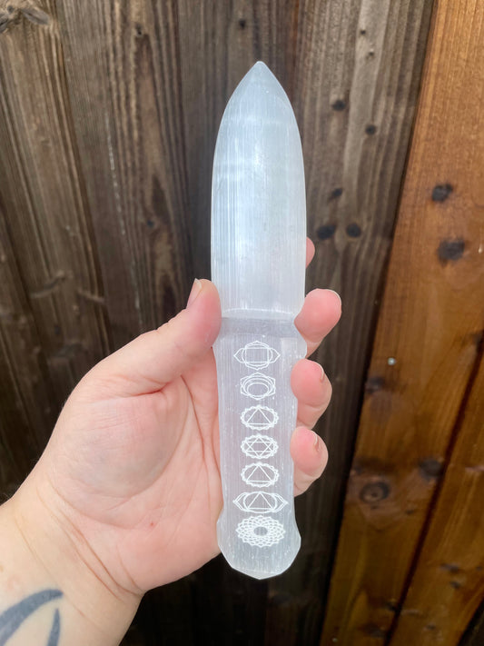Selenite Ritual Knife - Chakra | Selenite Wand | Ceremonial | Altar | Crystals | Witchcraft | Wicca | Pagan | Magical knife | Gift | Athame