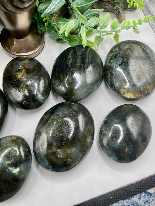 High Grade Flashy Labradorite Polished Palm Stones | Crystals | Reiki | Chakra | Gemstones | Shiny Rainbow Crystal | Home Decor | Rainbow