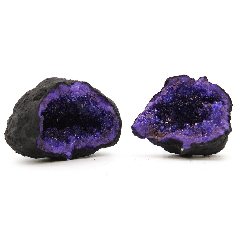 Coloured Calsite Geodes - Black Rock - Turqoise / Purple