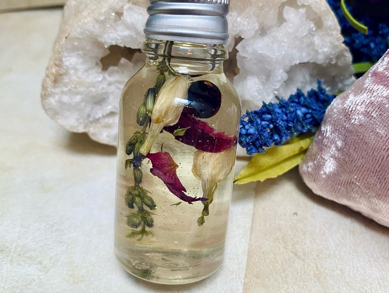 Love/Self Love Ritual Oil | Pagan | Witchcraft | Wiccan | Love Spell | Self Care | Anointing Oil | Fragrance | Flowers | Herbs | Oils