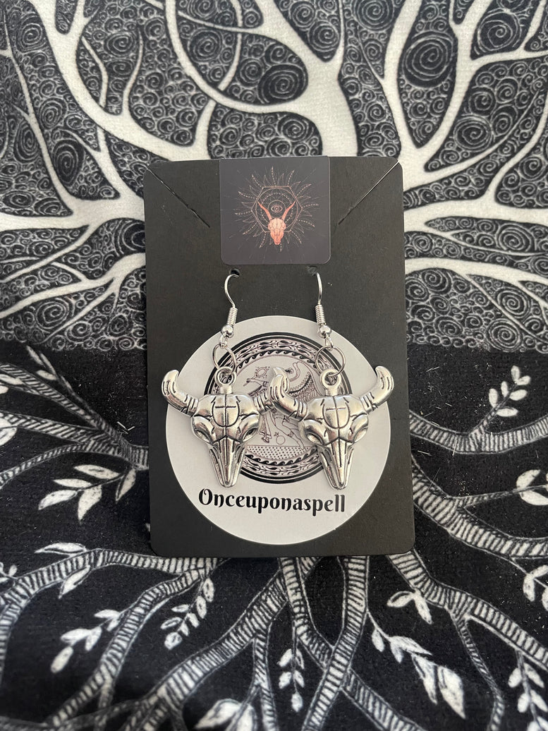The Horned God Charm Dangle Earrings | Jewellery | Earrings | Wiccan | Pagan | Witchy | Spiritually | Baphomet | Cernunnos | Alloy | Silver