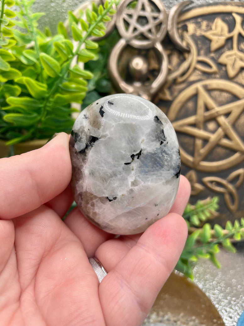 High Grade Flashy Rainbow Moonstone Palm Stones | Crystals | Reiki | Chakra | Healing | Witchcraft | Wiccan | Pagan | Stones | Gemstones