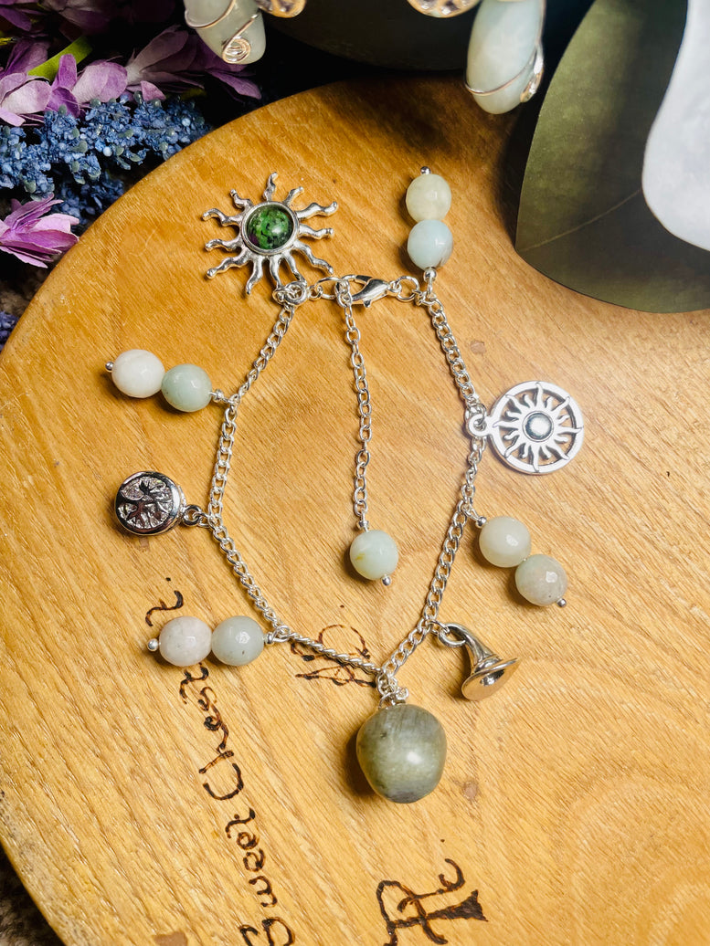 Amazonite & Labradorite Witchy Crystal Jewellery Set | Earrings and Bracelet | Gift Set | Charm Bracelet | Teardrop Earrings | Wiccan/Pagan