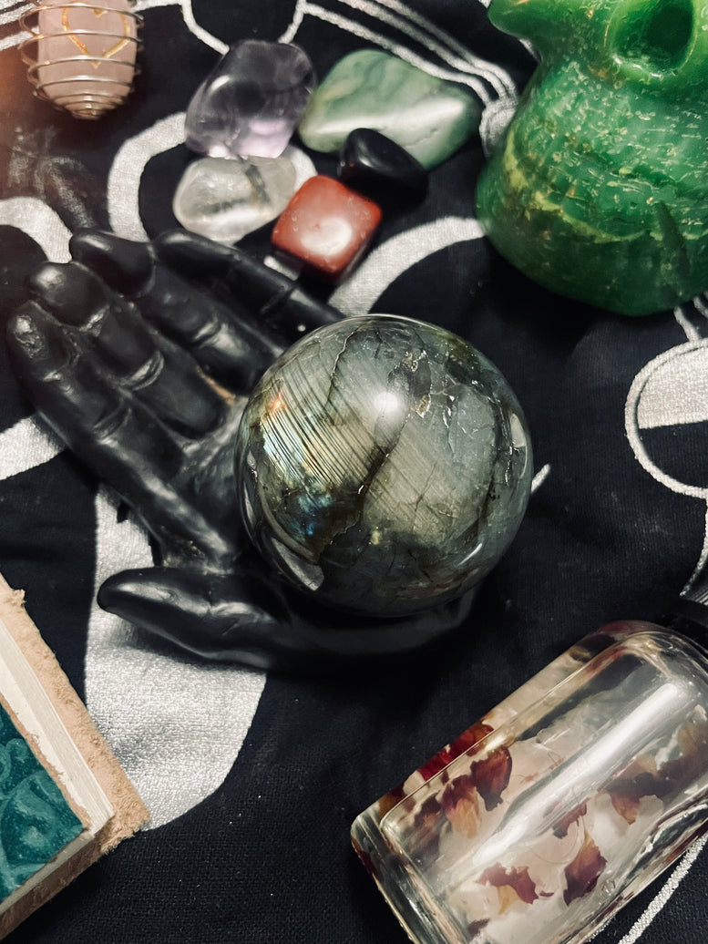 Natural Labradorite Sphere/Ball | 5cm | Crystal | Crystal Ball | Reiki | Chakra | Scrying | Divination | Witchcraft | Wiccan | Pagan | Gift