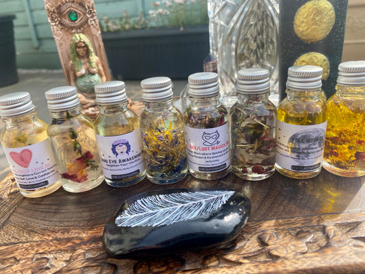 Spell Oils Gift Set | Love/Self Love, | Sex Lust | Third Eye Awakening | Intuition | Full Moon | Spell Oils | Ritual Oil | Witchcraft