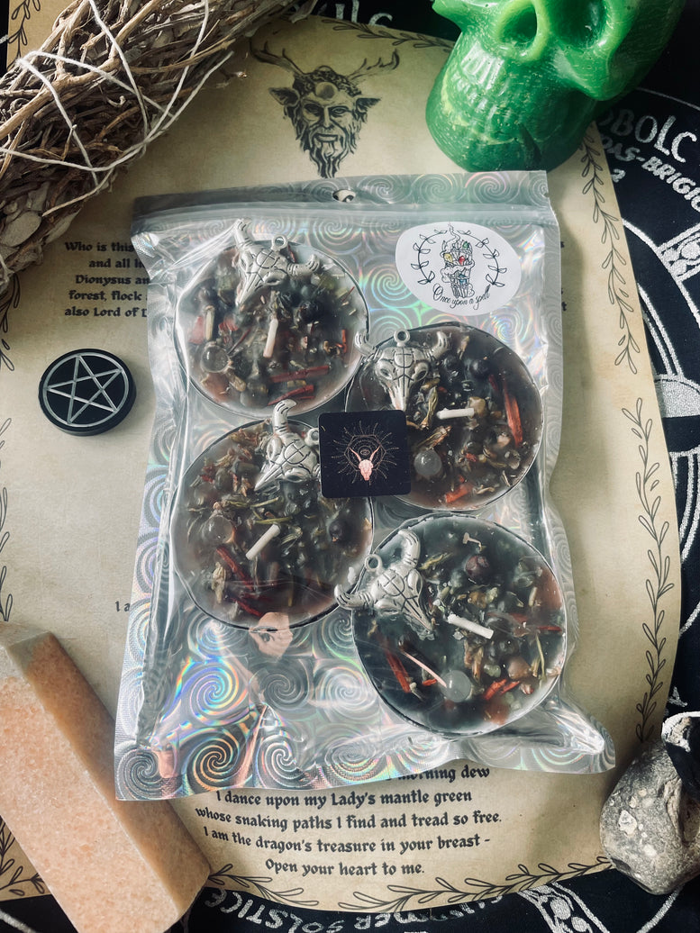 The Horned God Protection Ritual Spell Candles | Deity | Cernunnos | Baphomet | Wiccan | Pagan | Witchcraft | Protection | Gift Set | Occult
