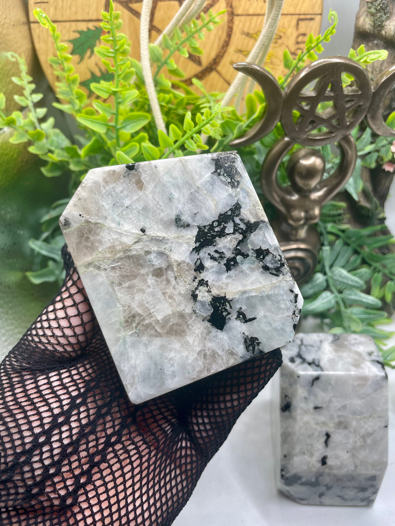 High Grade Flashy Rainbow Moonstone Freeform’s | Crystals | Reiki | Chakra | Healing | Witchcraft | Wiccan | Pagan | Stones | Gemstones