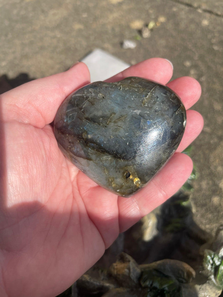 Natural Labradorite Heart | 7cm | Crystal | Crystal Healing | Reiki | Chakra | Ornament | Divination | Witchcraft | Wiccan | Pagan | Gift