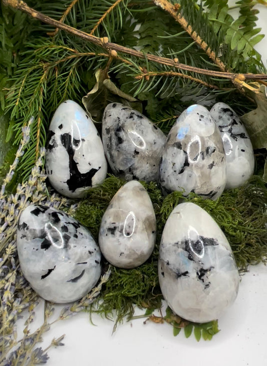 High Grade Flashy Rainbow Moonstone Eggs | Crystals | Reiki | Chakra | Healing | Witchcraft | Wiccan | Pagan | Stones | Gemstones