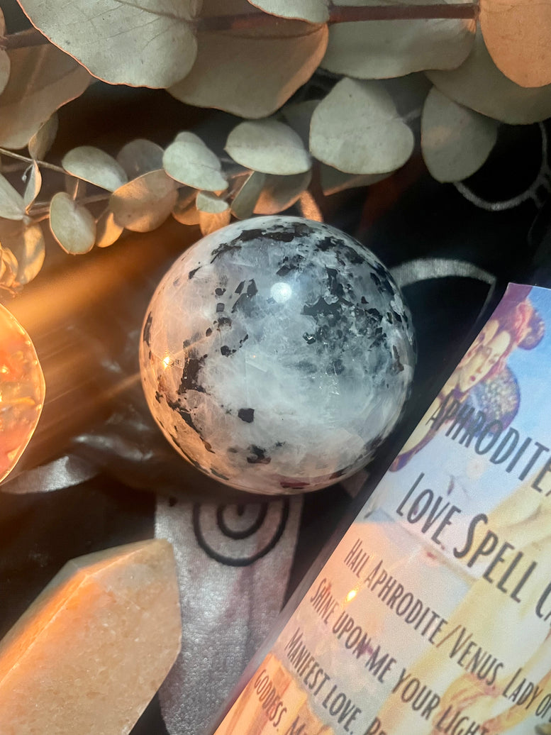 7cm Rainbow Moonstone Flashy Sphere/Crystal Ball | Gemstones | Rocks | Witchcraft | Wiccan | Pagan | Healing | Reiki | Chakra | Gift | Goth