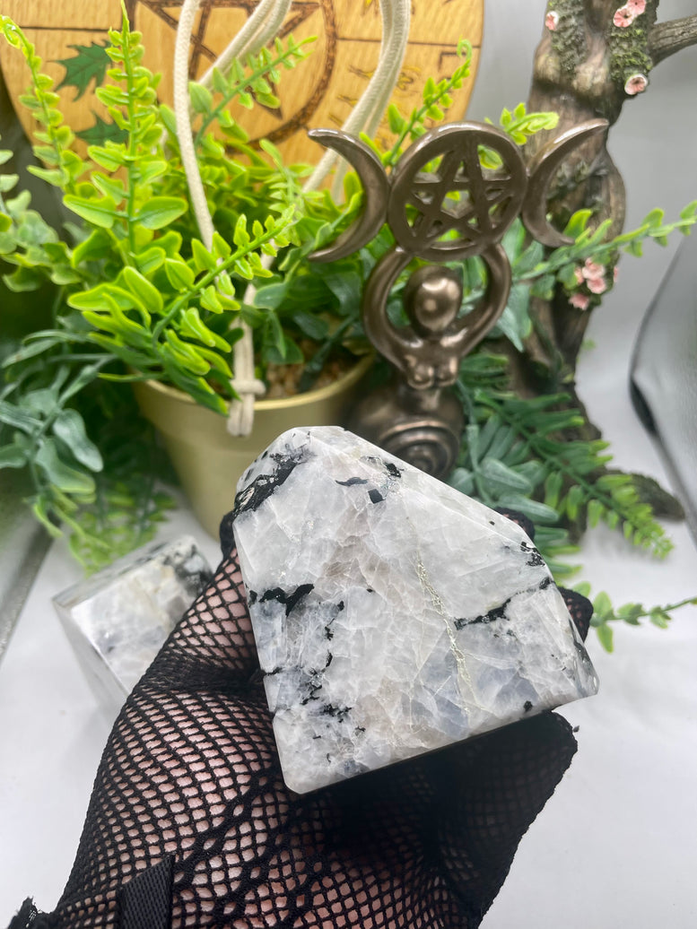 High Grade Flashy Rainbow Moonstone Freeform’s | Crystals | Reiki | Chakra | Healing | Witchcraft | Wiccan | Pagan | Stones | Gemstones