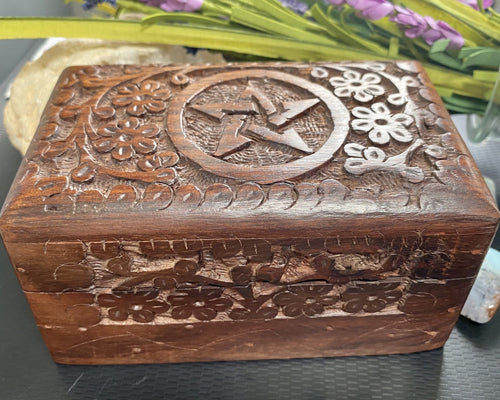 Carved Pentagram Chunky Wooden Box | Chest | Storage | Trinket | Wiccan | Pagan | Witchcraft