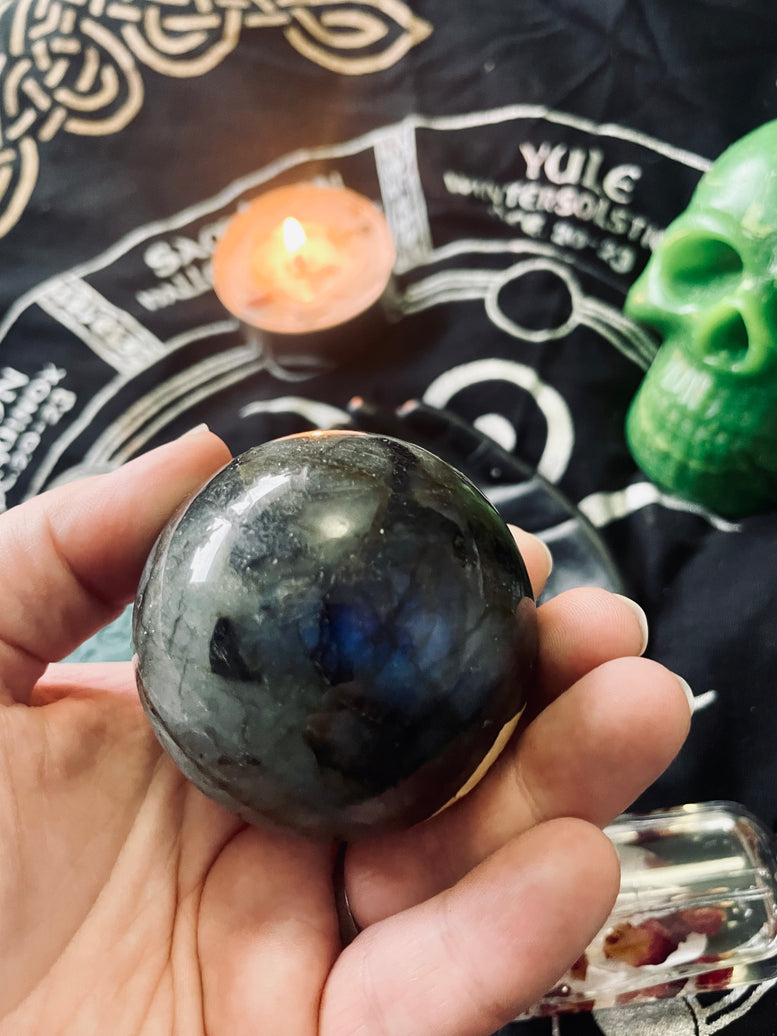 Natural Labradorite Sphere/Ball | 6cm | Crystal | Crystal Ball | Reiki | Chakra | Scrying | Divination | Witchcraft | Wiccan | Pagan | Gift