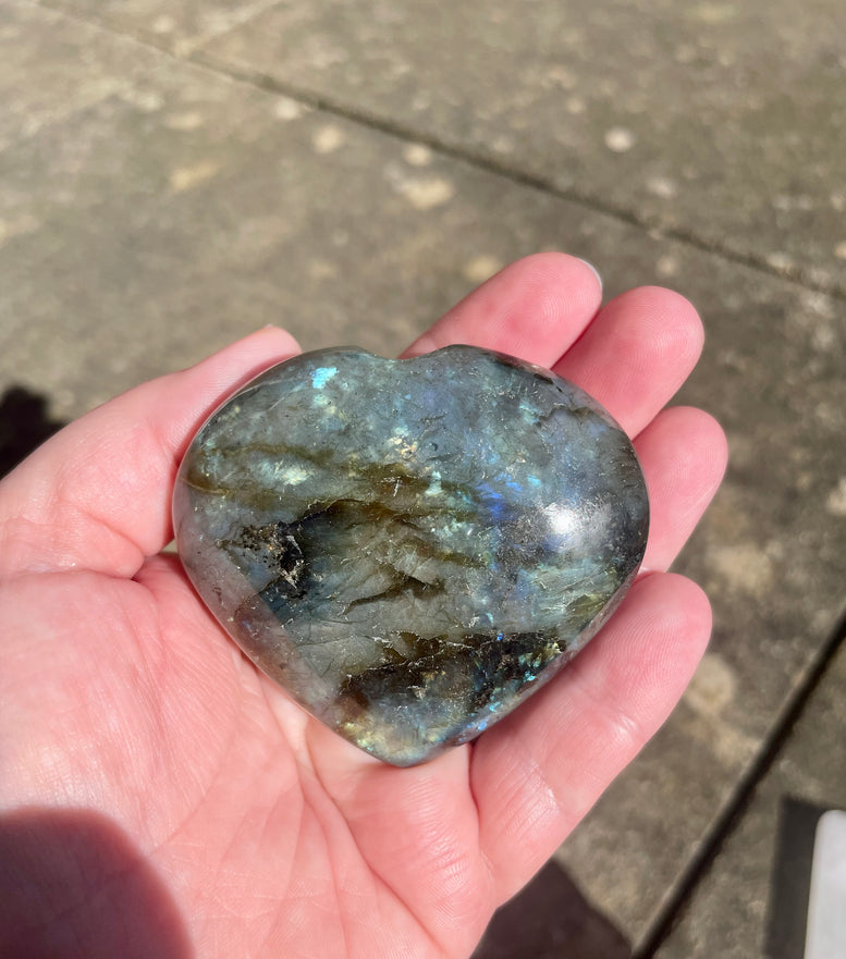 Natural Labradorite Heart | 7cm | Crystal | Crystal Healing | Reiki | Chakra | Ornament | Divination | Witchcraft | Wiccan | Pagan | Gift