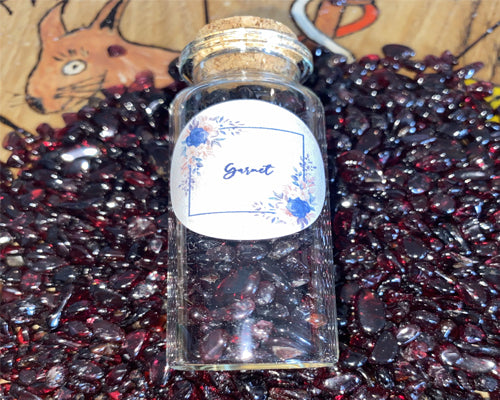 15ml Garnet Crystal Chips Bottle