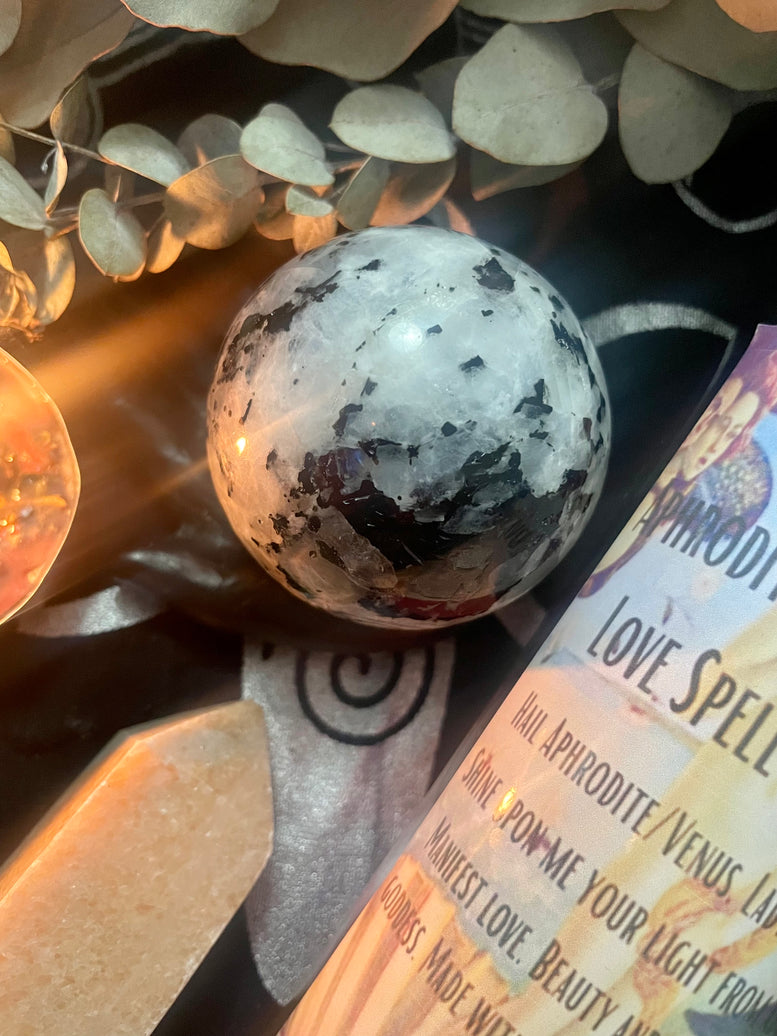 7cm Rainbow Moonstone Flashy Sphere/Crystal Ball | Gemstones | Rocks | Witchcraft | Wiccan | Pagan | Healing | Reiki | Chakra | Gift | Goth