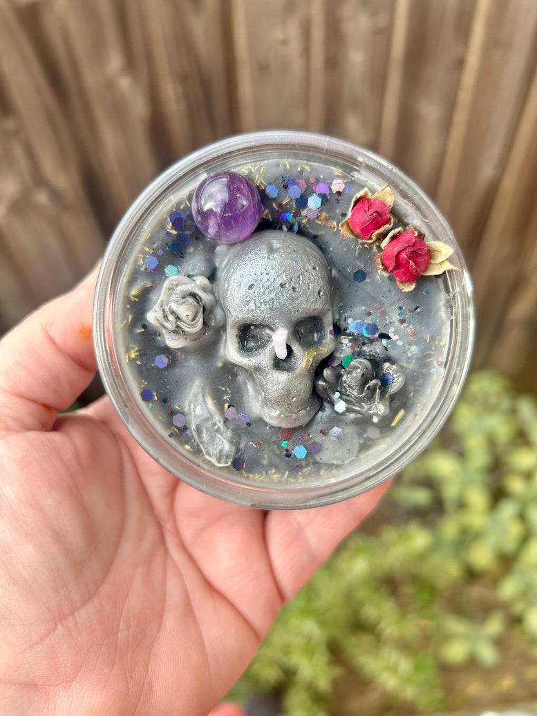 Protection and Banishing Hand Poured Spell Candle for Witchcraft with Amethyst Skull and Glitter Accents Decor Ornaments Decoration