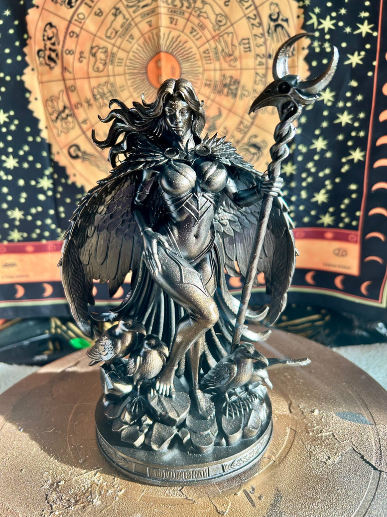 The Morrigan – Goddess of Battle, Fate & Sovereignty resin 3d printed statue for witchcraft Wicca pagan home decor Gothic Metallic Ornaments