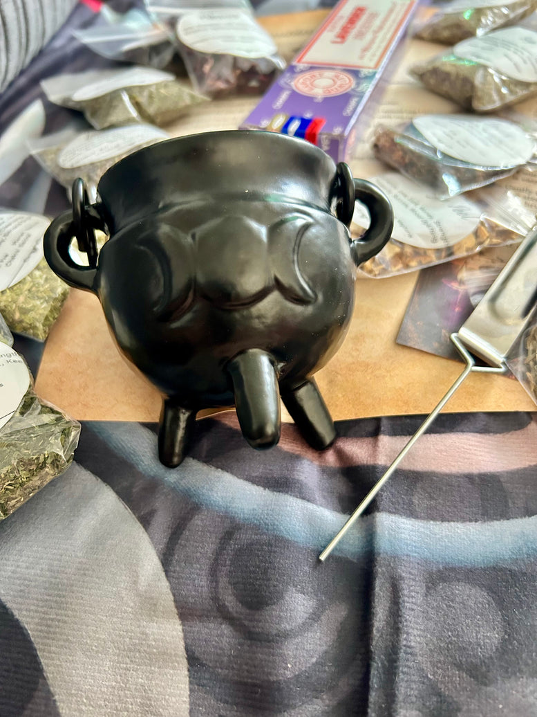 Cast iron cauldron herb kit
