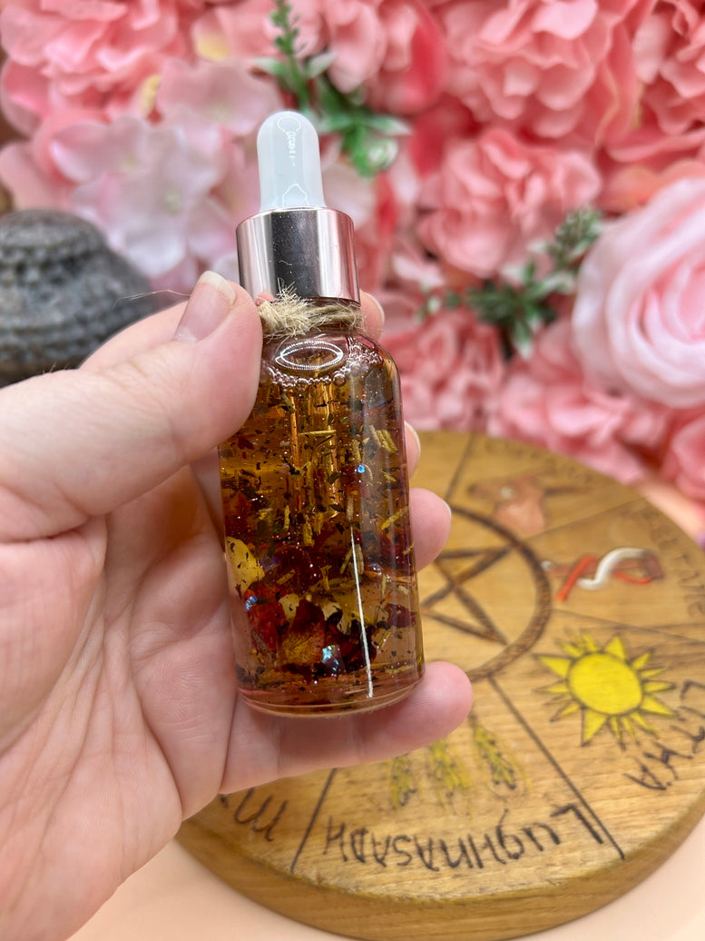 Aphrodite/Venus Spell Oil | Ritual Oil | Deity | Goddess | Amulet | Rose Quartz | Spell Bottle | Love Spell | Heart | Witchcraft | Wicca