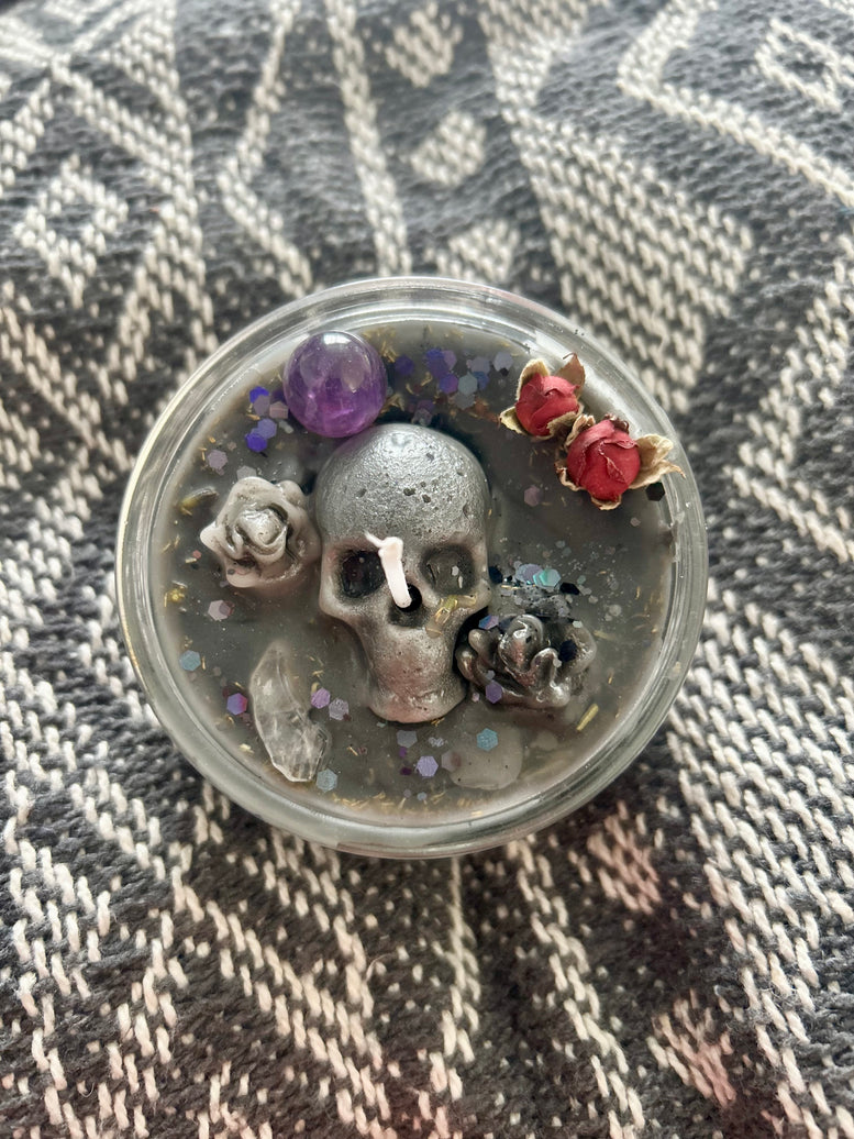 Protection and Banishing Hand Poured Spell Candle for Witchcraft with Amethyst Skull and Glitter Accents Decor Ornaments Decoration