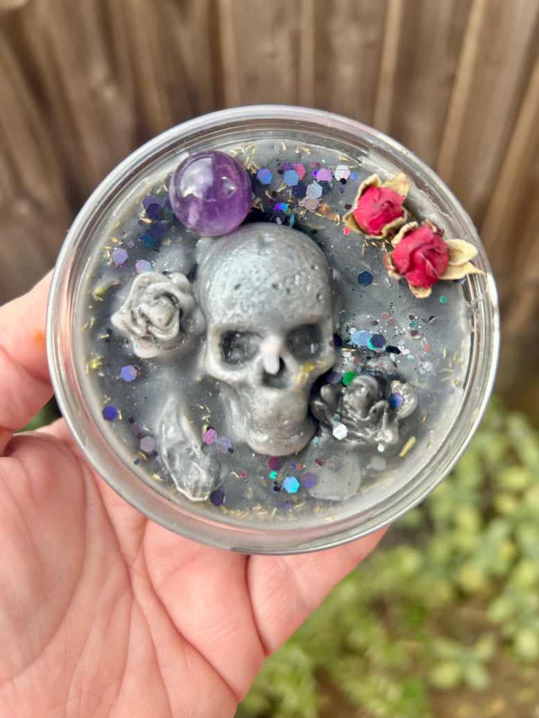 Protection and Banishing Hand Poured Spell Candle for Witchcraft with Amethyst Skull and Glitter Accents Decor Ornaments Decoration
