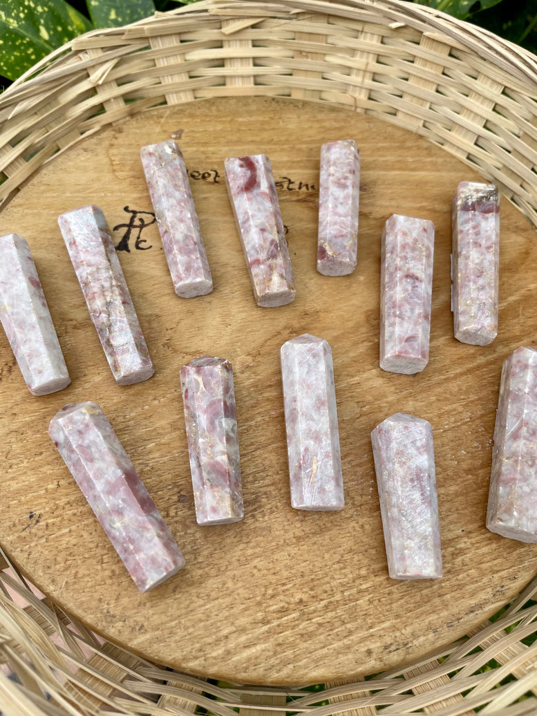 Strawberry Jasper Mini Points | Crystals | Towers | Crafts | Jewellery Making | Accessories | Supplies | Witchy | Wicca | Pagan | Witchcraft