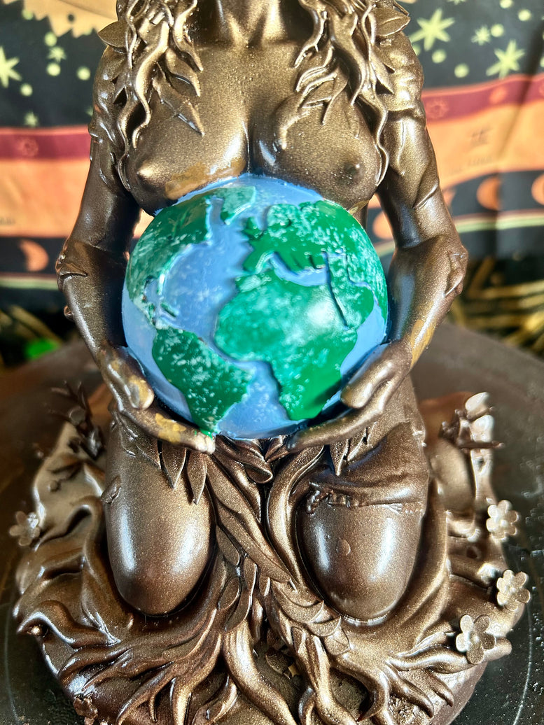 Mother Earth Gaia Statue – 17cm Resin Figurine witchcraft Wiccan pagan nature earth goddess